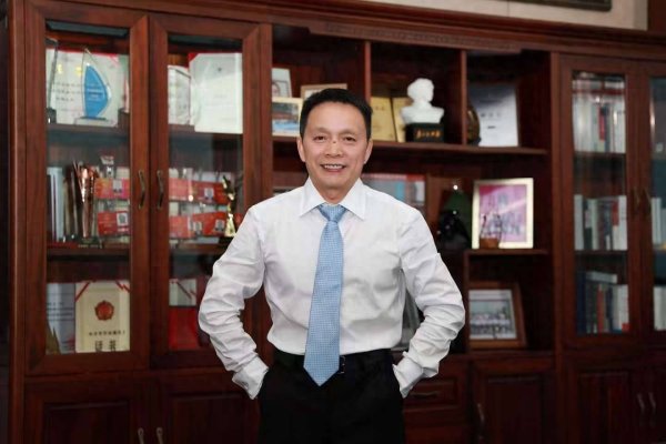 Z世代成老字号消费新主力，全国人大代表、盐津铺子董事长张学武：制度创新让老风味走进新日常